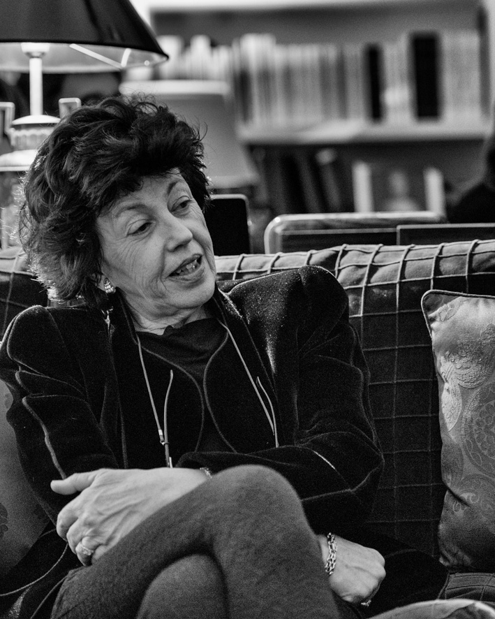 Presentazione "Ragnatele sul nulla"